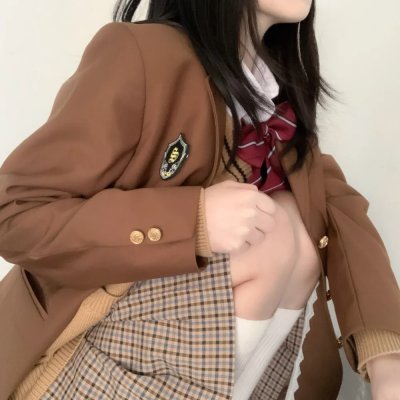 战火中的女神